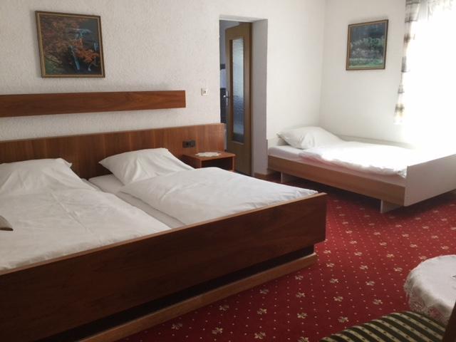 Hotel Cafe Post Ruedesheim am Rhein Ngoại thất bức ảnh